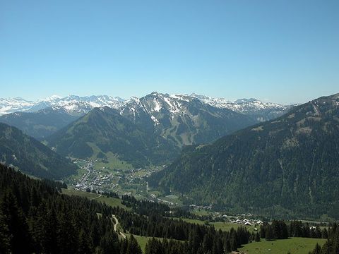 Photo de Châtel